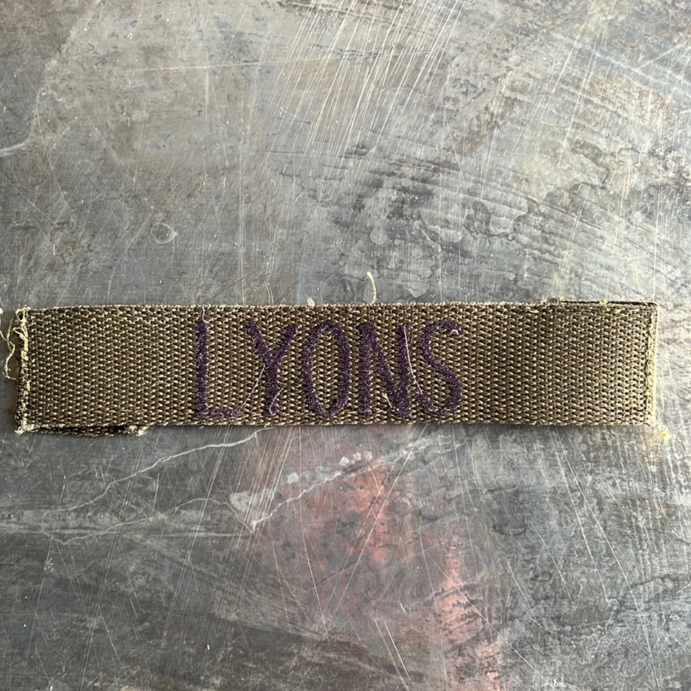 LYONS Embroidered Vintage ‘Army Green’ Military Name Tape Patch